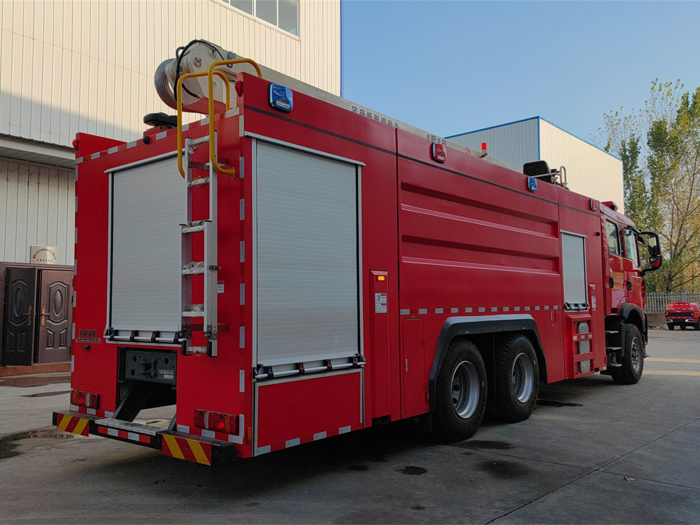 18米舉高噴射消防車