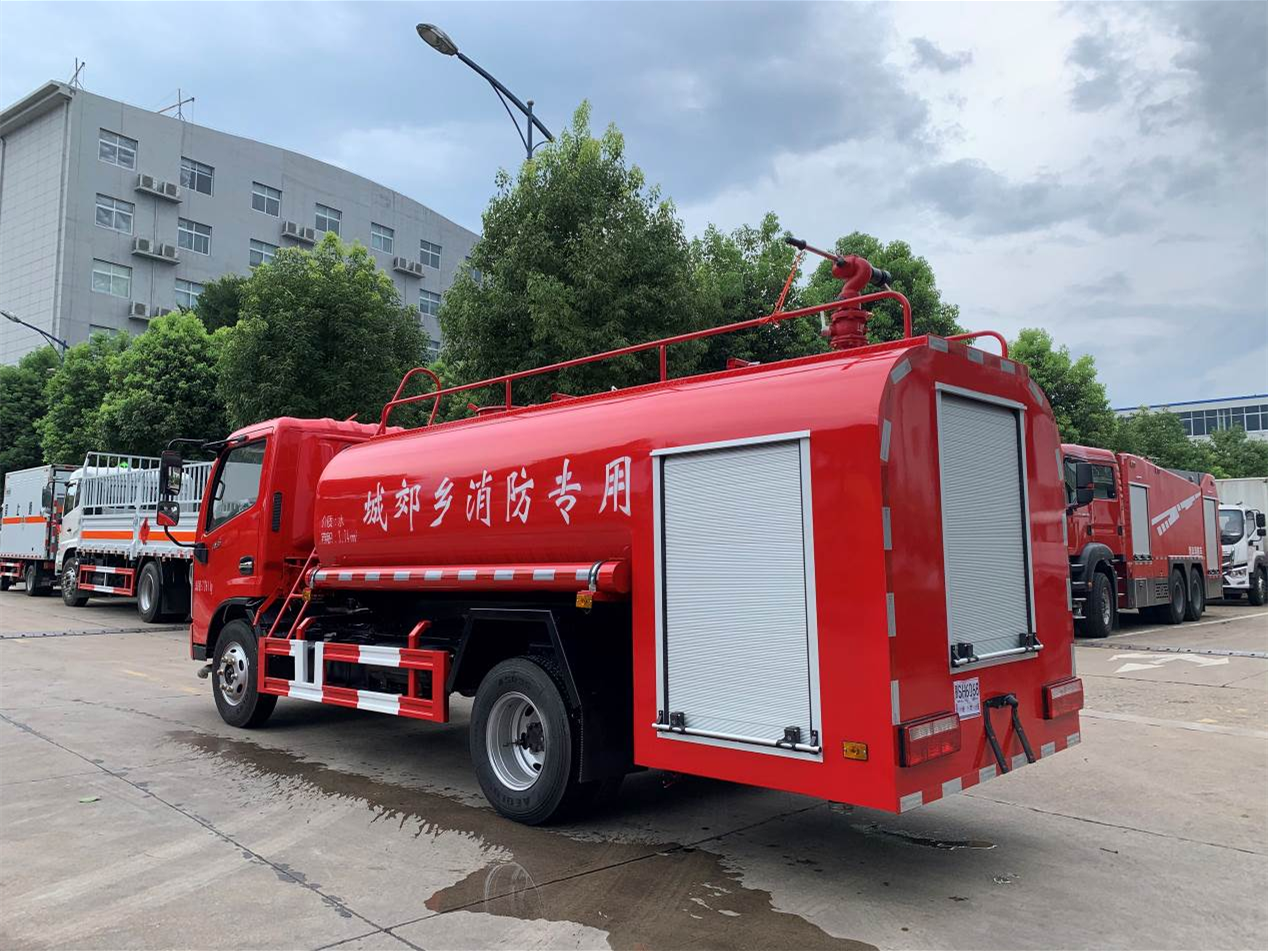 4噸單排消防灑水車